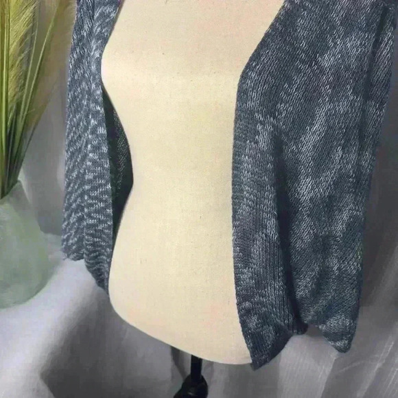 Lucie Bournival Tricots Lightweight Cocoon Knit Cardigan Attached Scarf One Size - Picture 4 of 9